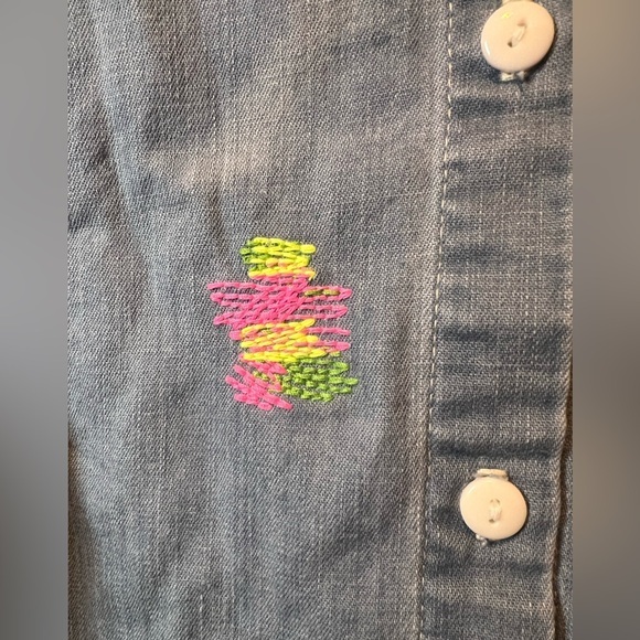 RARE Michael Lauren Women M Blue Raw Hem Button Up Retro Embroidery‎ Denim Shirt - Picture 3 of 8